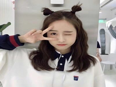女高中打屁股 網(wǎng)站,校園風(fēng)波：揭秘網(wǎng)絡(luò)暴力陰影-3
